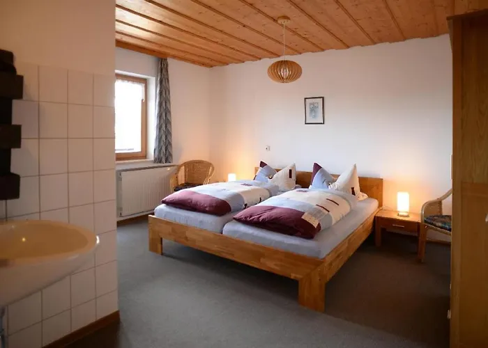 Evi בישופסמאיס